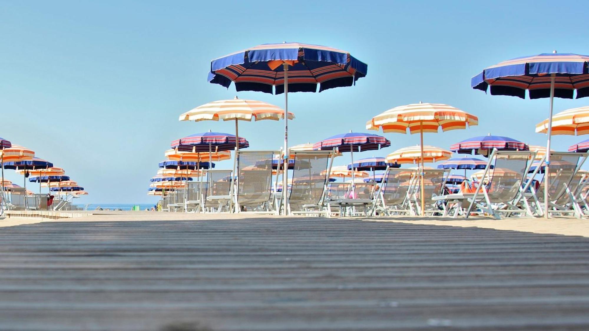 Campeggio Italia Marina di Massa Exterior photo